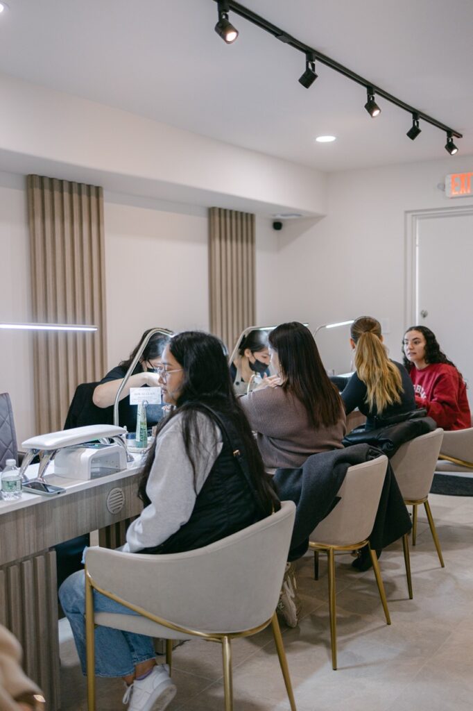 nail salon Main St