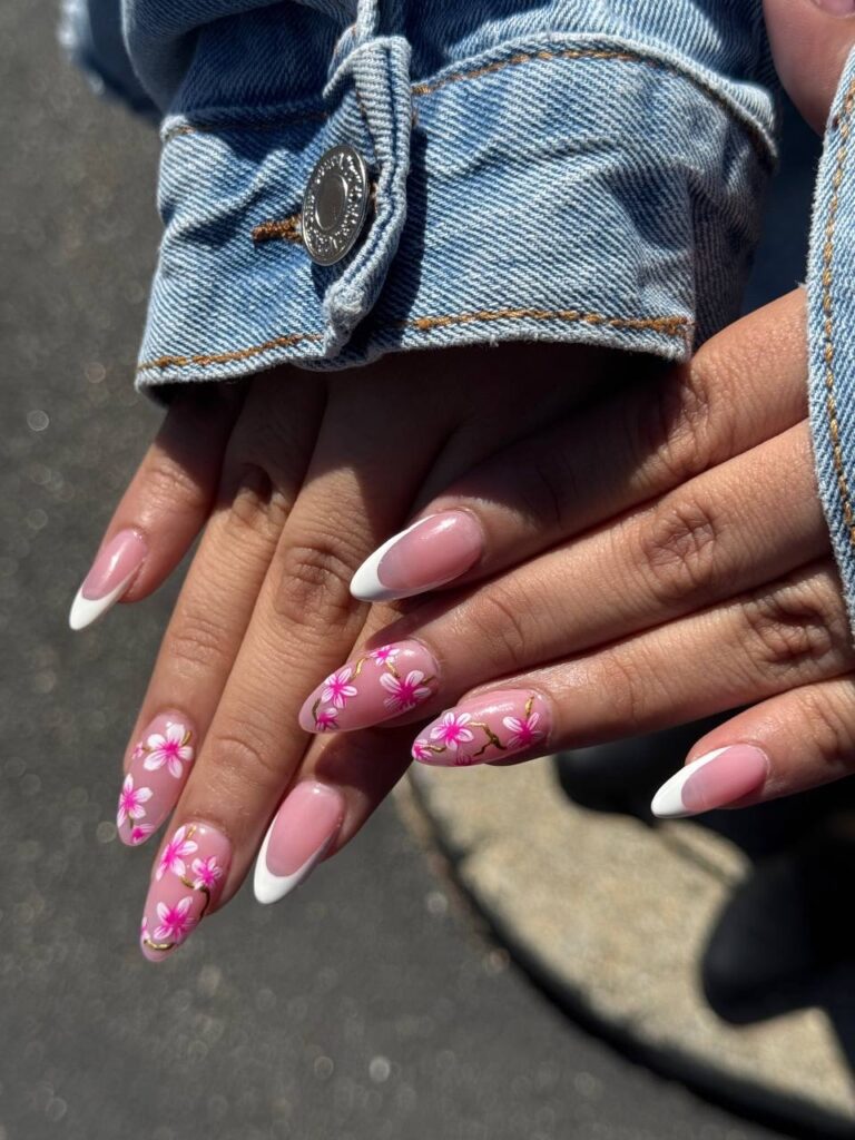 nail salon Main St